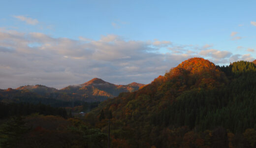 岩見ダムからの紅葉風景｜秋田市街からの道中ルート解説付き！